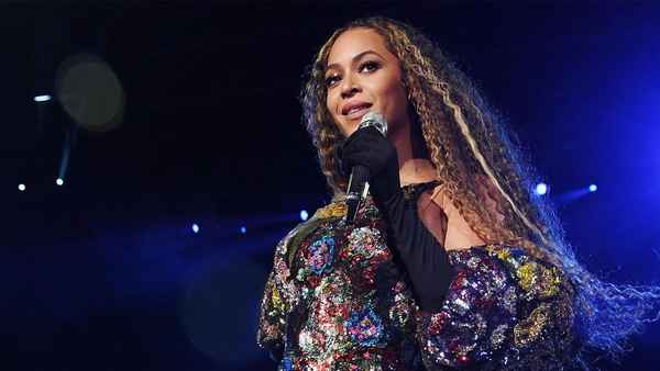 Beyoncé - Live at Coachella Poster 1