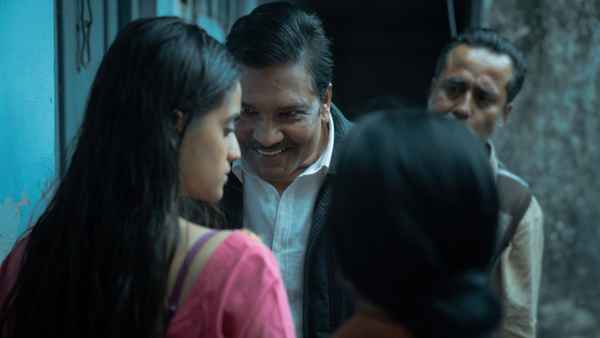 Bhakshak (भक्षक) Poster 6