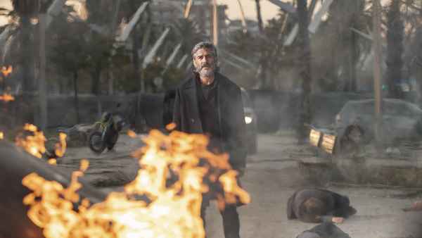 Bird Box Barcelona Poster 5