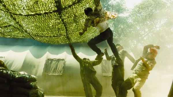 Born To Fight Poster 5