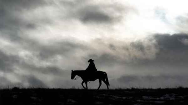 Bring on the Dancing Horses Poster 5