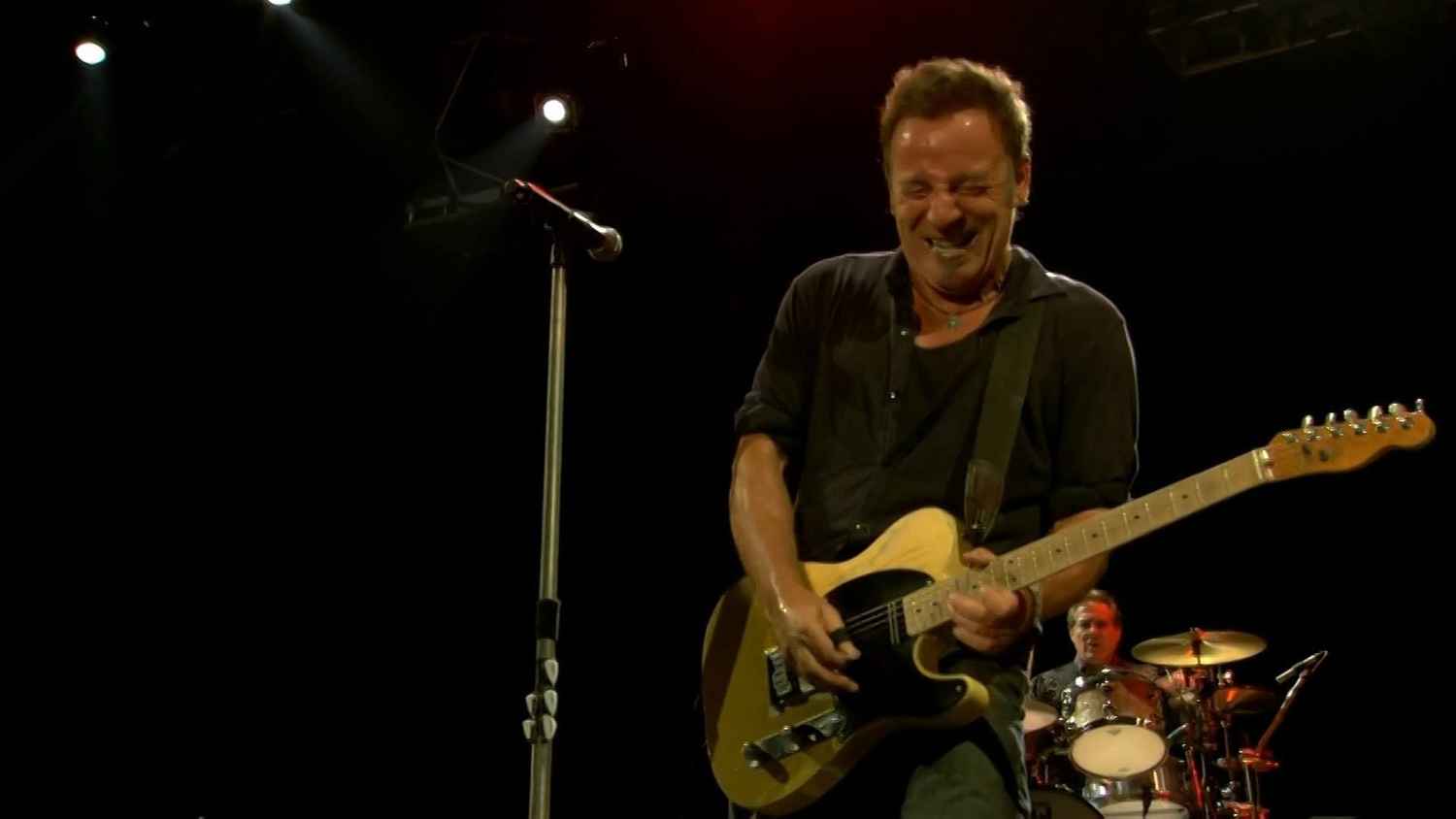 Bruce Springsteen and the E Street Band - Live at Glastonbury