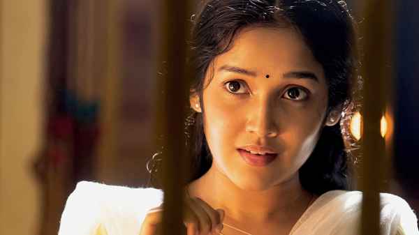 Butta Bomma Poster 1