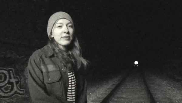 Butterfly Kisses Poster 3