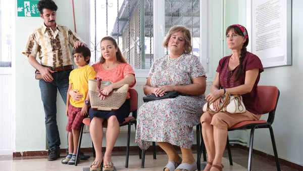 Bygones Be Bygones Poster 4