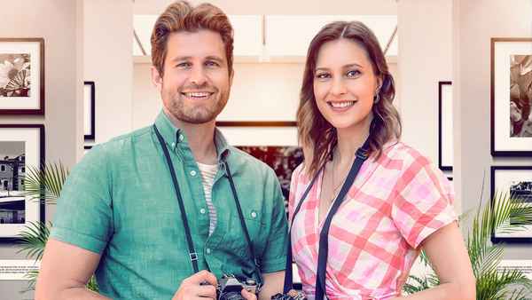 Candid About Love Poster 2