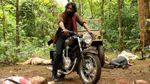 Captain Miller (கேப்டன் மில்லர்) Poster 2