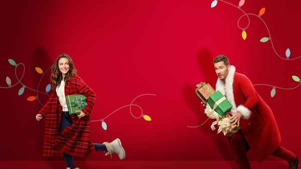 Catch Me If You Claus Poster 1