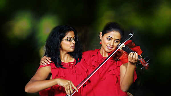 Chaarulatha Poster 5