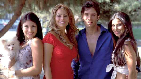 Chasing Papi Poster 3