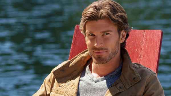 Chasing Waterfalls Poster 4