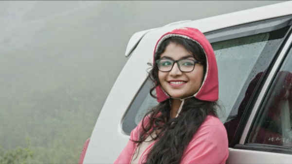 Chilappol Penkutty Poster 1