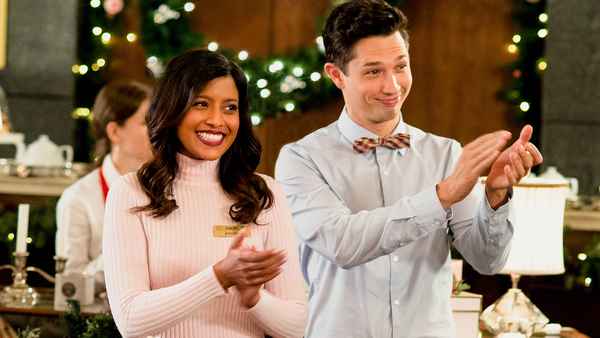 Christmas 9 to 5 Poster 4