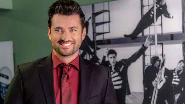 Christmas at Graceland Poster 7