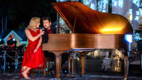 Christmas at Graceland Poster 3