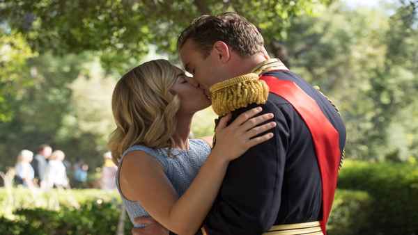 Christmas In Royal Fashion Poster 1