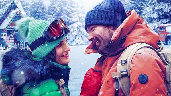 Christmas in Wolf Creek Poster 2