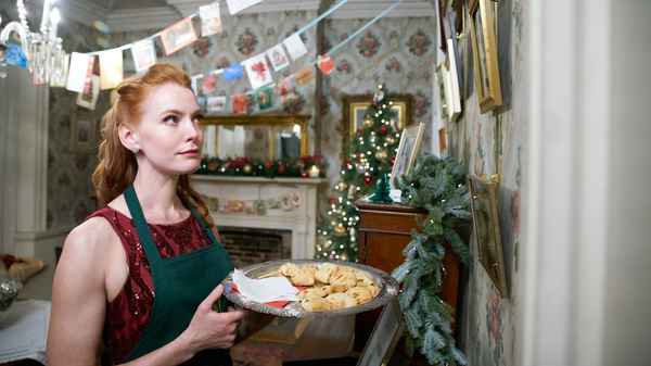 Christmas on Honeysuckle Lane Poster 1