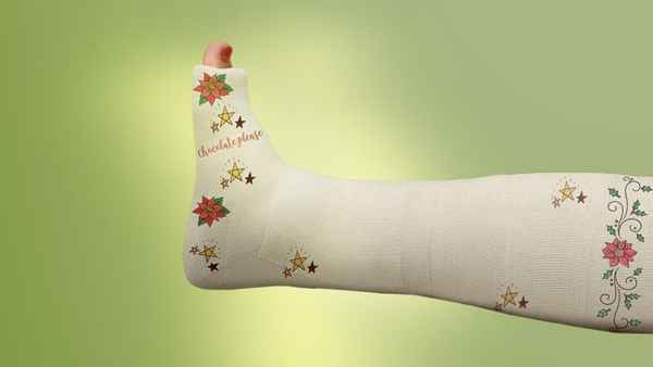 Christmas on the Rocks Poster 5