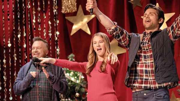 Christmas Scavenger Hunt Poster 4