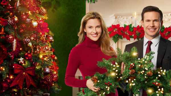 Christmas Wishes & Mistletoe Kisses Poster 1