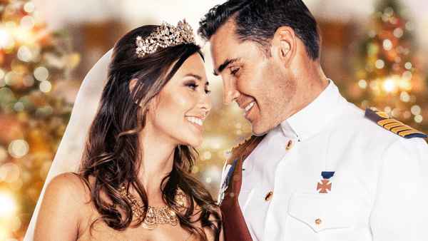 Christmas with a Prince: Becoming Royal Poster 1