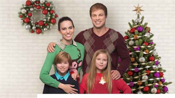 Christmas with the Andersons Poster 2