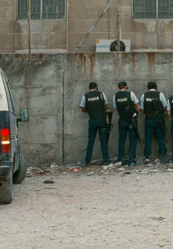 Chronicle of a Disappearance Poster 6