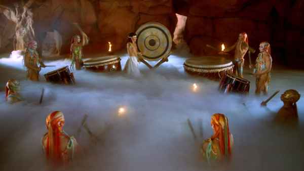 Cirque du Soleil: Journey of Man Poster 1