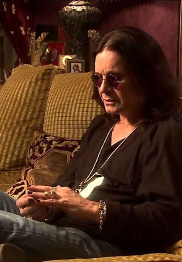 Classic Albums: Black Sabbath - Paranoid Poster 2