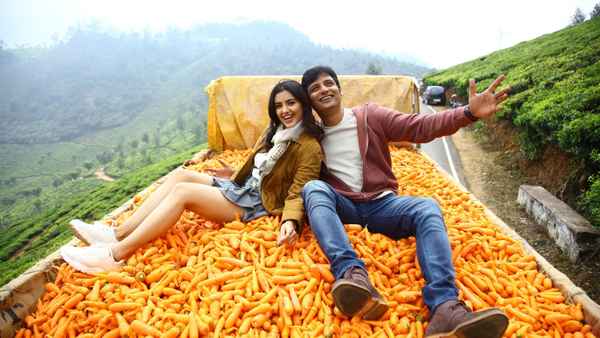 Coffee With Kadhal Poster 2