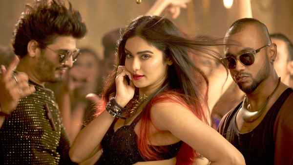 Commando 2: The Black Money Trail Poster 4