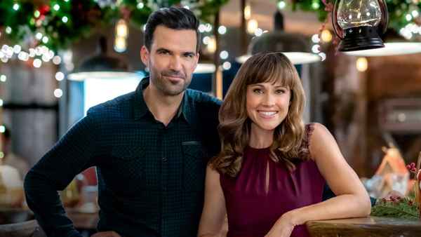 Cranberry Christmas Poster 1