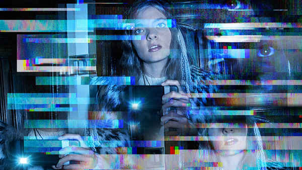 Creeped Out Poster 3