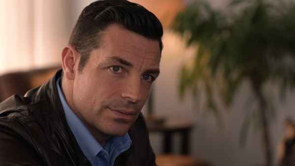 Crossword Mysteries: A Puzzle to Die For Poster 7