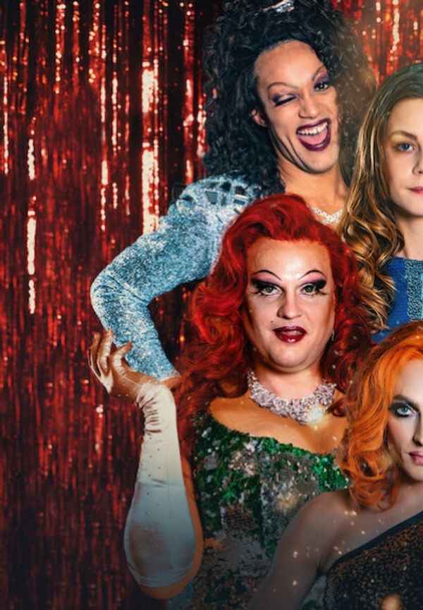 Dancing Queens Poster 6