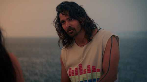 Dange (दंगे) Poster 3