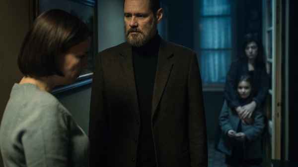 Dark Crimes Poster 1
