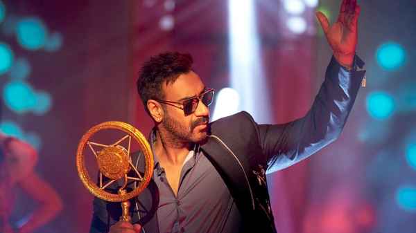 De De Pyaar De Poster 3