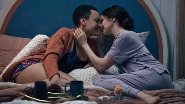 Dead Ringers Poster 7