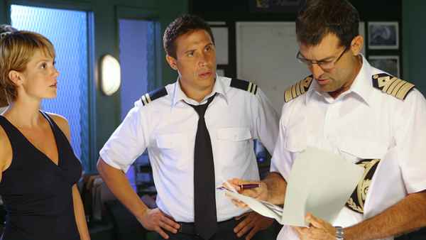 Deadly Honeymoon Poster 4