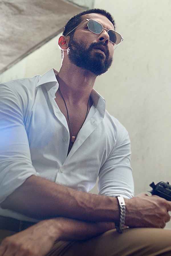 Deva (देवा) Poster 2