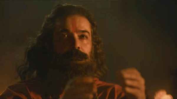 Devi Chowdhurani:  Bandit Queen of Bengal (ডেভি চৌধুরানী: বন্দিত কুইন অফ বেঙ্গল) Poster 1