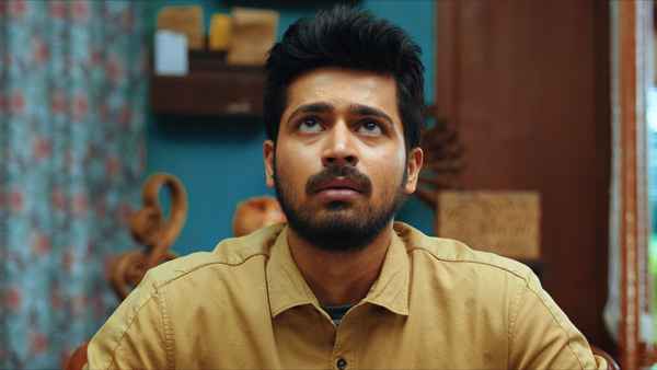 Dharala Prabhu Poster 1