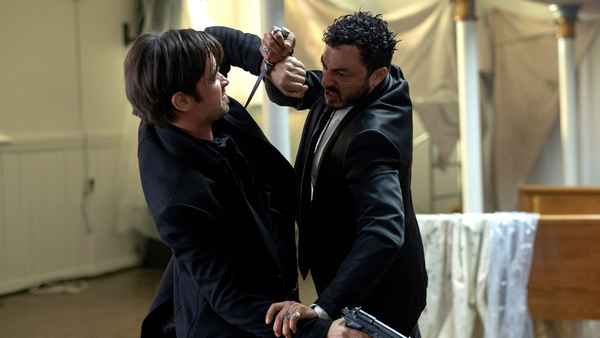 Die in a Gunfight Poster 4