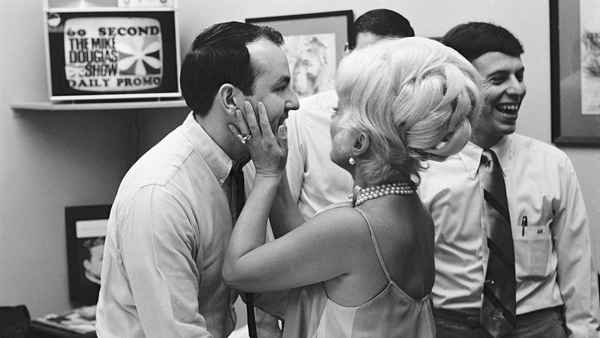 Divide and Conquer: The Story of Roger Ailes Poster 6