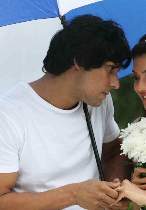 Do Lafzon Ki Kahani Poster 2