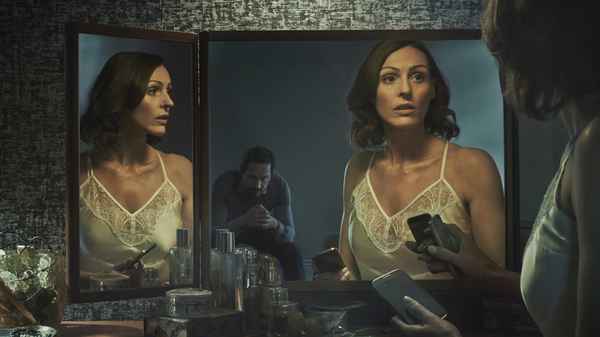 Doctor Foster Poster 1