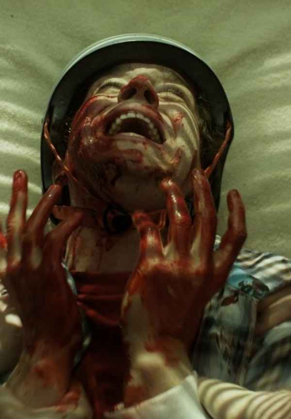 Don't Look in the Basement 2 Poster 4