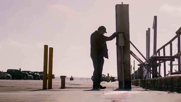 Don't Pick Up the Phone Poster 1